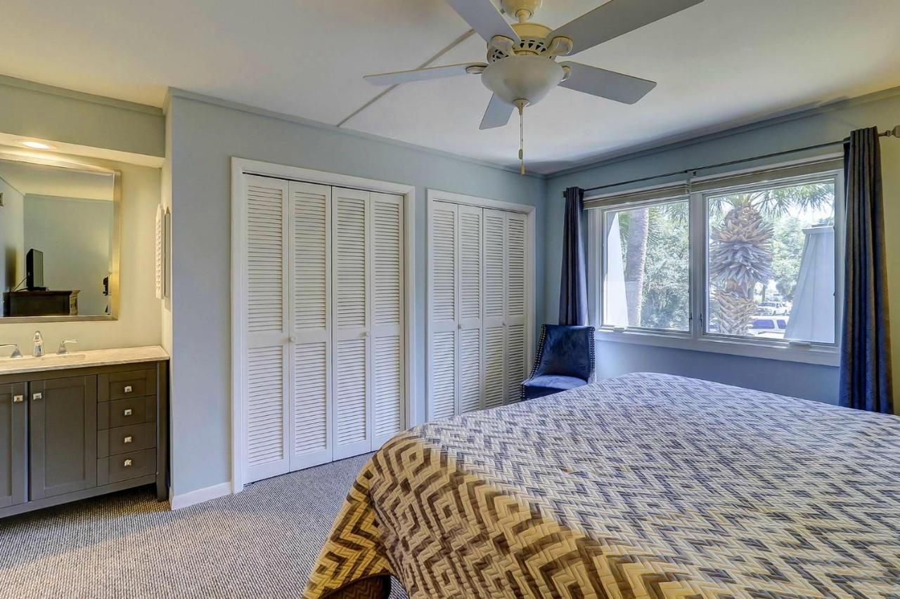 Ocean Villas Deluxe - Oceanfront Villa - Steps To Beach - Great Location - Heated Pool April Île de Hilton-Head Extérieur photo